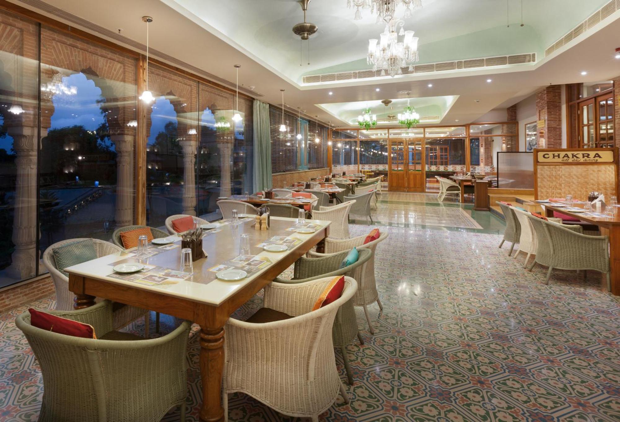 Namaste Dwaar - The Gateway To Rural India Hotel Khatauli Bagian luar foto