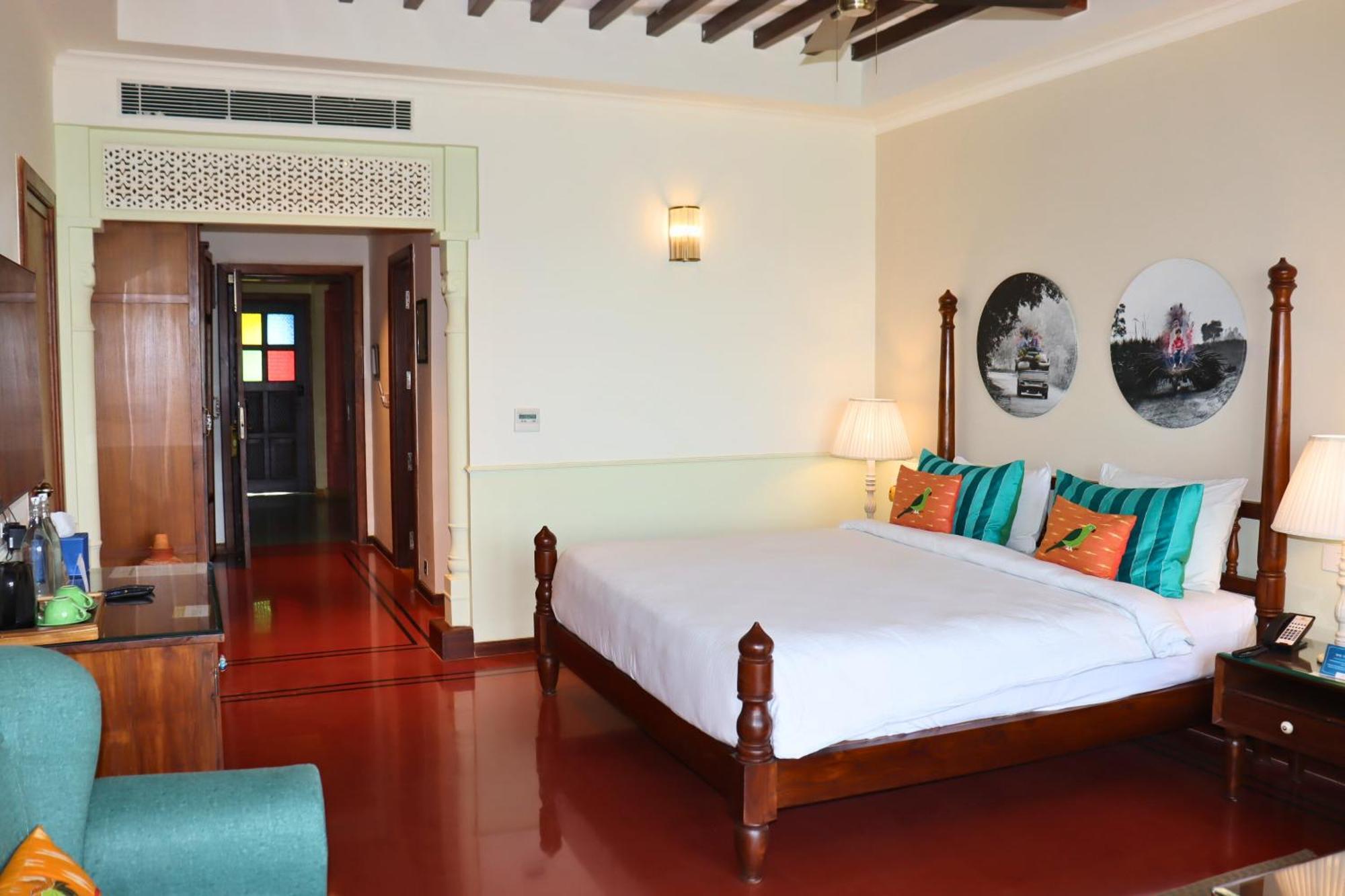 Namaste Dwaar - The Gateway To Rural India Hotel Khatauli Bagian luar foto