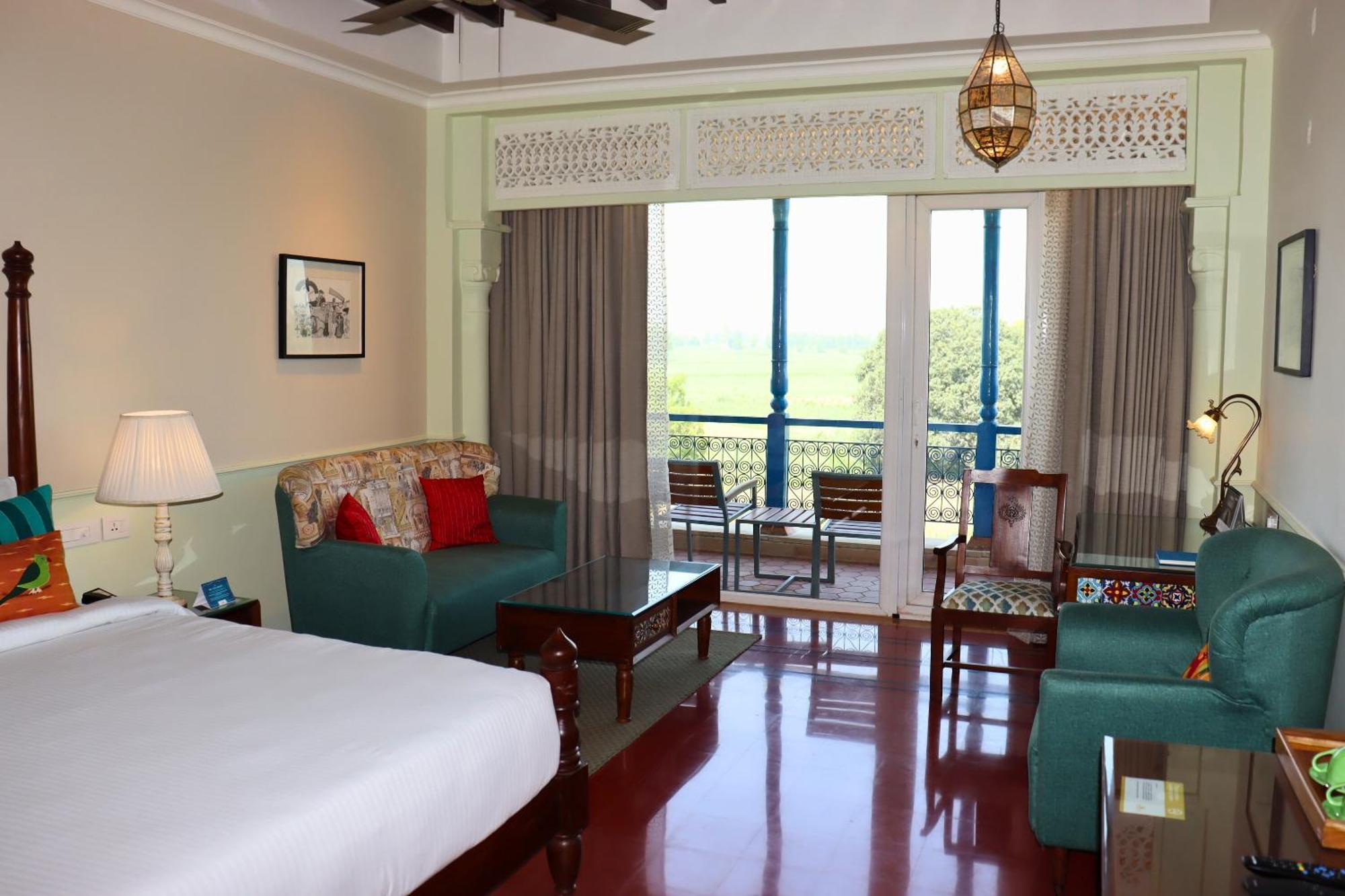 Namaste Dwaar - The Gateway To Rural India Hotel Khatauli Bagian luar foto